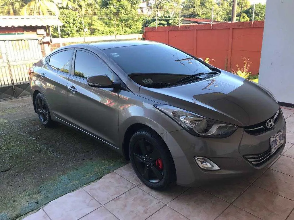 Hyundai Elantra GLS 2013 - foto 5