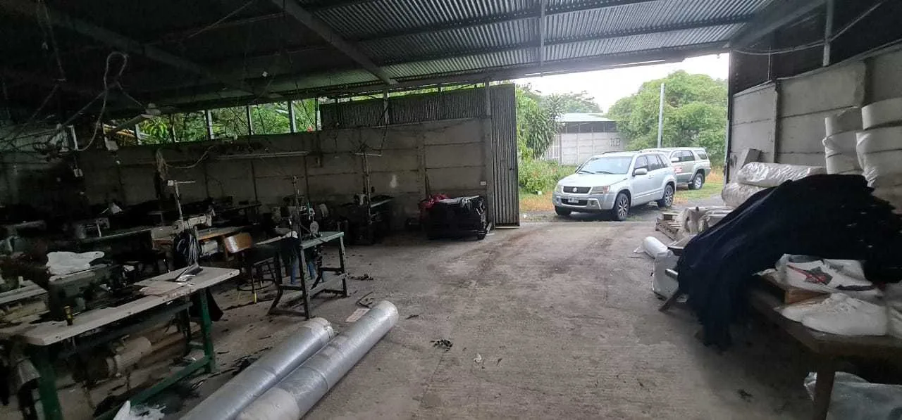 Alquiler de bodega en El Barrio San José, Alajuela, 300 m2, ¢500.000= - foto 6