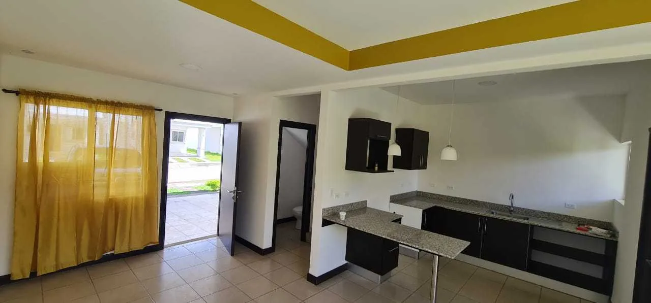 Alquiler de casa en condominio en Alajuela, 200 m2, ¢425.000= - foto 2