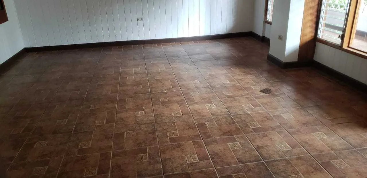Alquiler de casa, Alajuela centro, $1.000= - foto 4