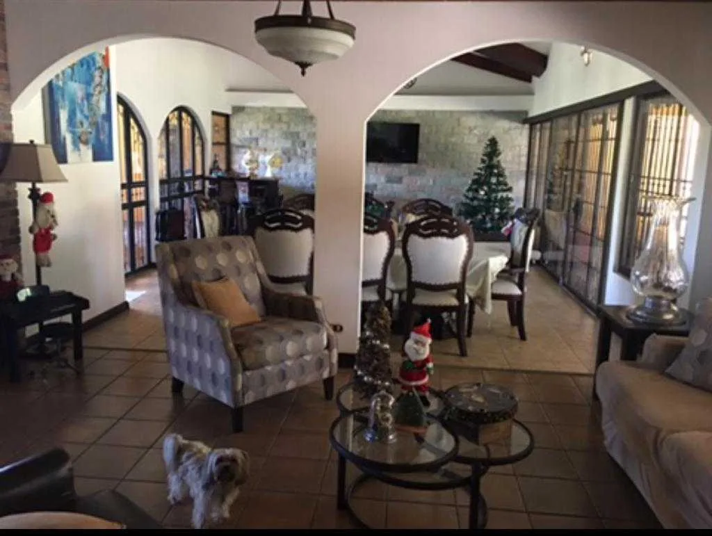 Alquiler de casa Lagos del Coyol, La Garita, Alajuela, $2.500= - foto 2