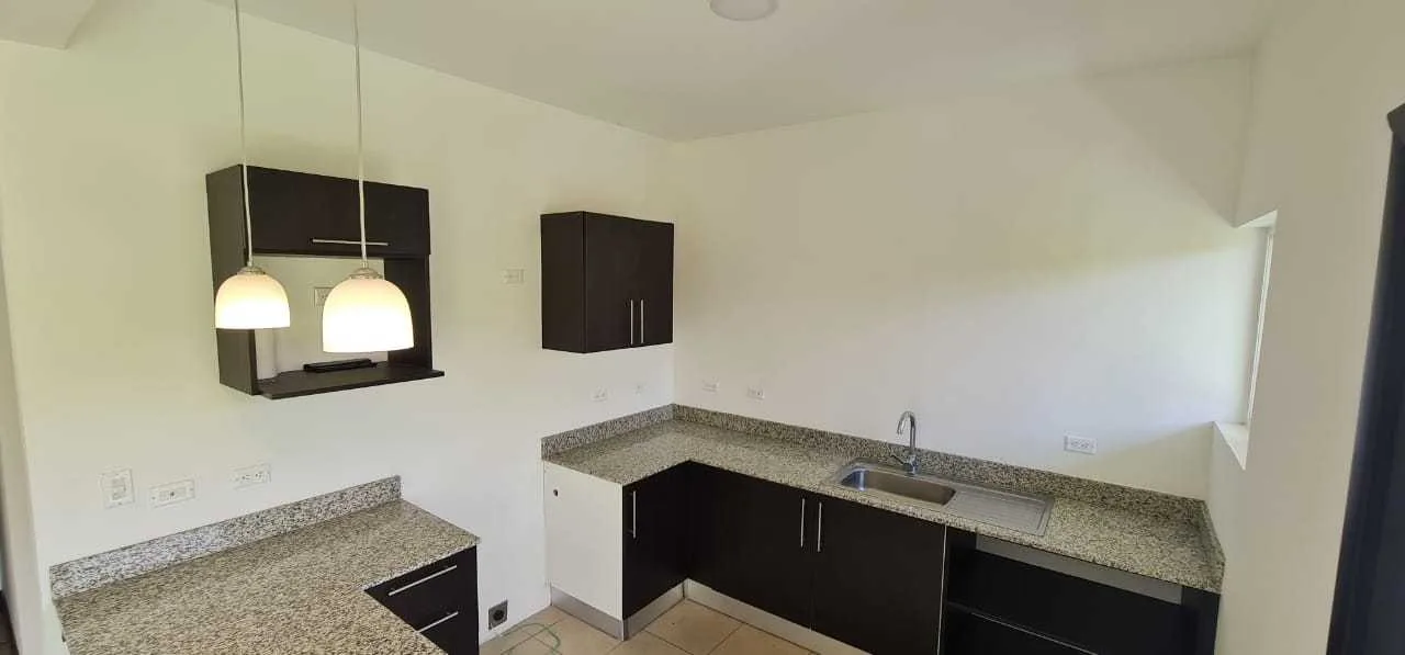 Alquiler de casa en condominio en Alajuela, 200 m2, ¢425.000= - foto 4