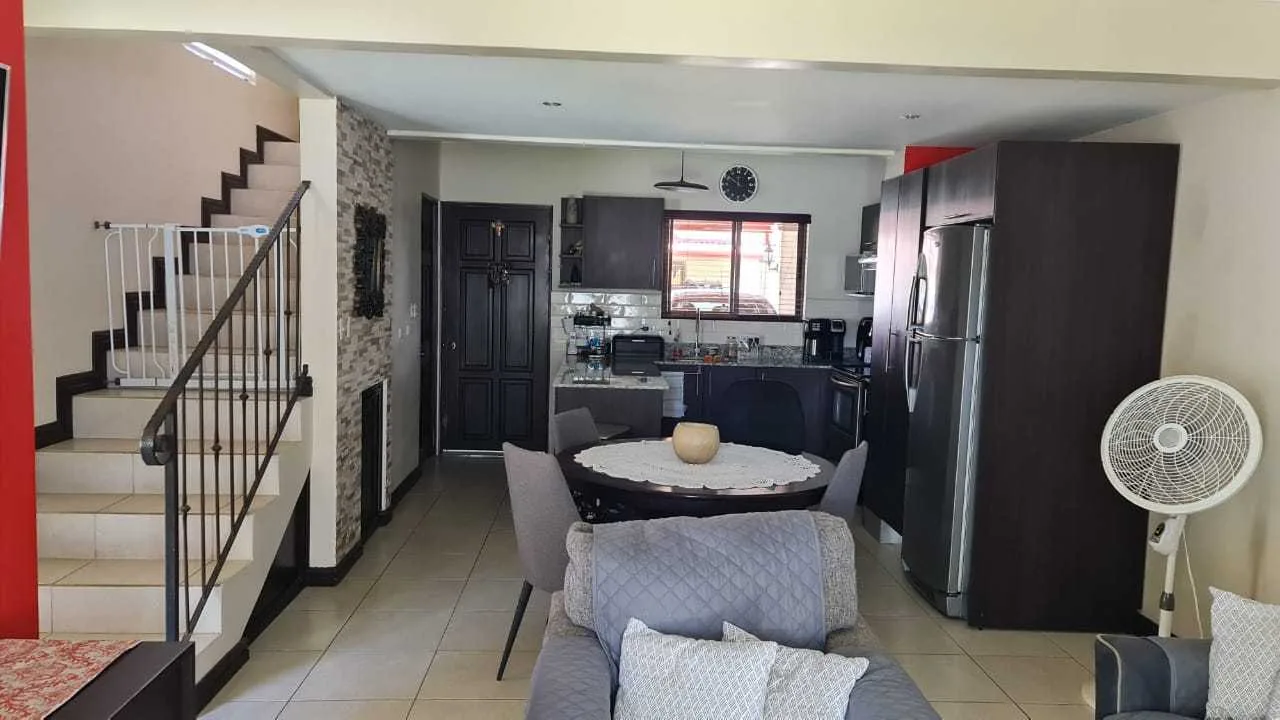 Venta de casa Vila del Lago, El Coyol de Alajuela, 195 m2, $130.000= - foto 6