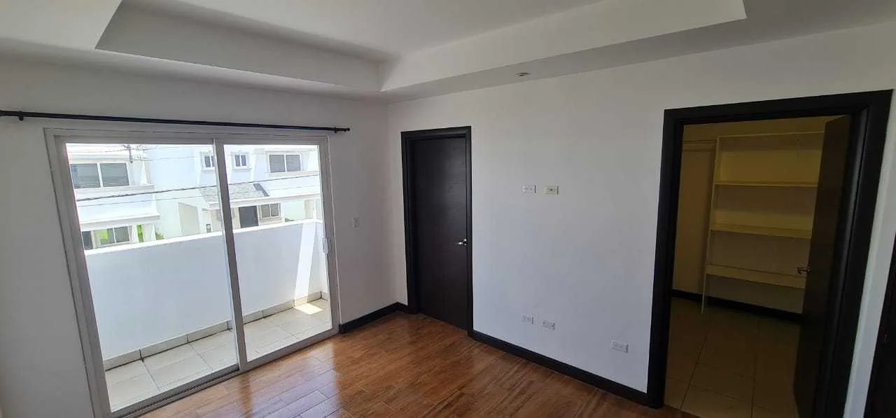 Alquiler de casa en condominio en Alajuela, 200 m2, ¢425.000= - foto 6