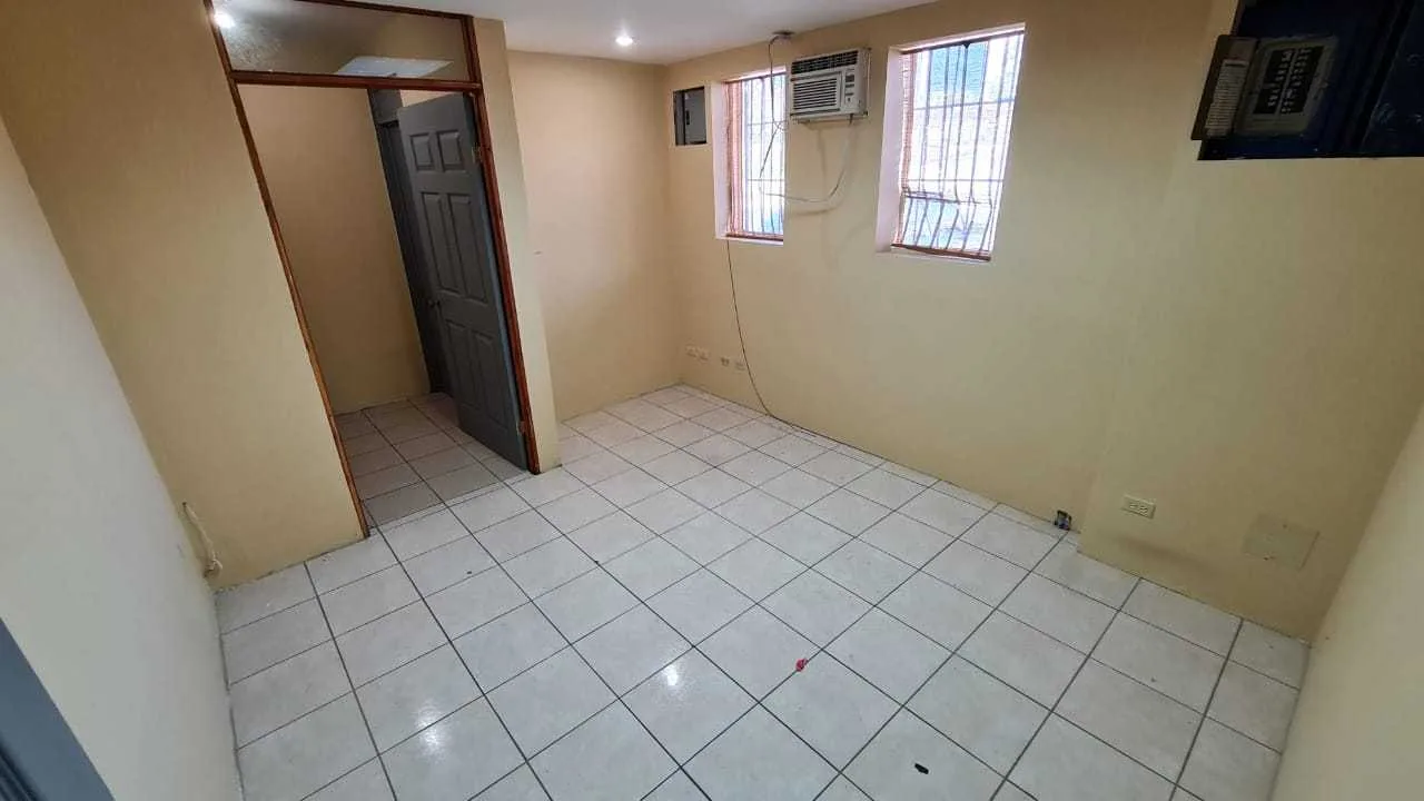 Alquiler de bodega industrial en Heredia, Cariari, $2.800 + IVA - foto 5
