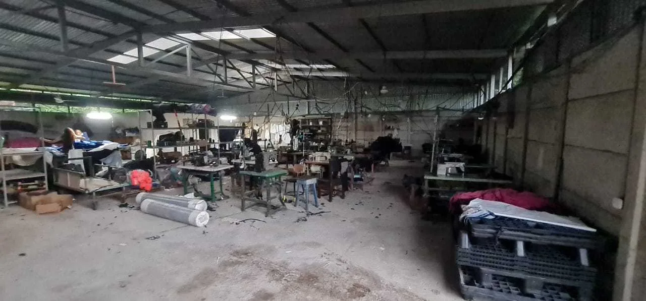 Alquiler de bodega en El Barrio San José, Alajuela, 300 m2, ¢500.000= - foto 2