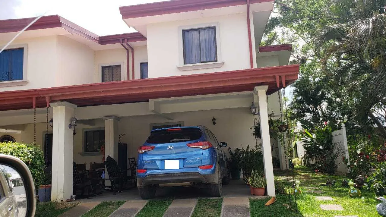 Venta de casa en Condominio Vila del Lago, Alajuela, 160 m2, $110.000= - foto 3