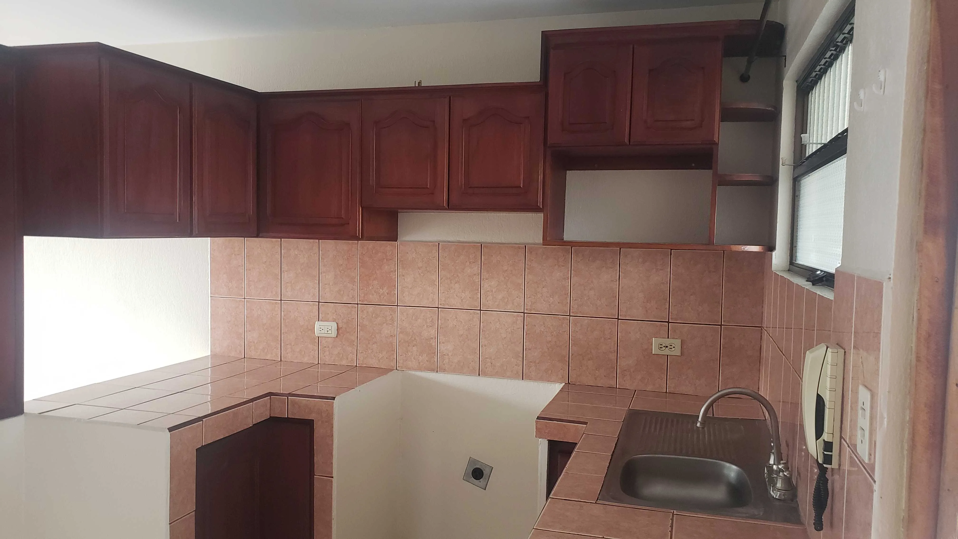 Alquiler de apartamento en Alajuela centro, 215.000= - foto 3