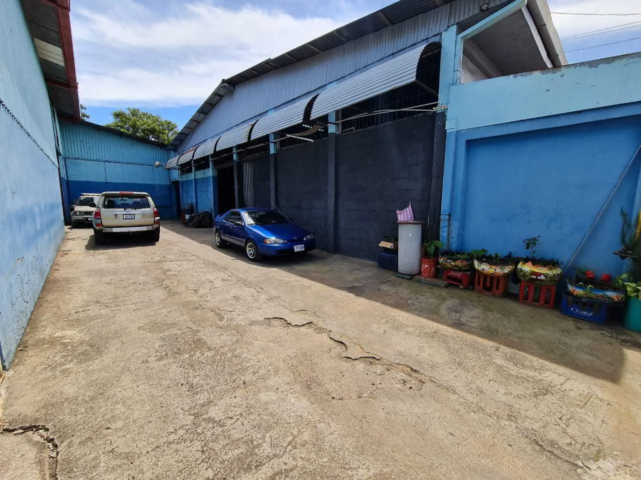 Alquiler de bodega en Villa Bonita de Alajuela, 130 m2, ¢250.000= - foto 2