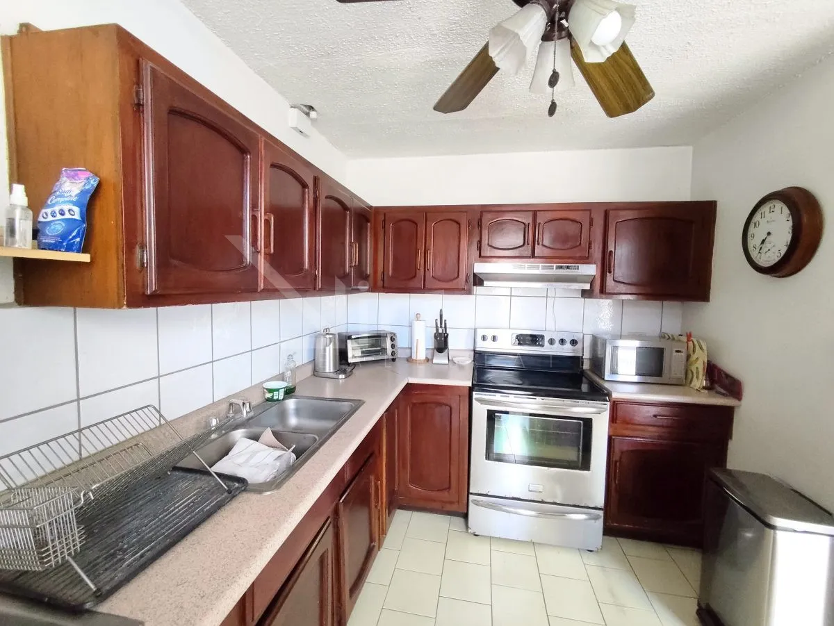 Venta de apartamento en condominio, Sabana Sur - foto 4