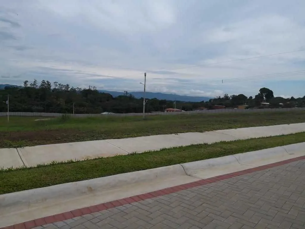 VENTA DE LOTES, SAN ISIDRO DE ALAJUELA, HACIENDA BARILOCHES REAL - foto 2