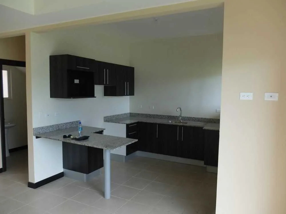 SE ALQUILA CASA EN LA GUACIMA CONDOMINIO DOÑA ELSIE - foto 5