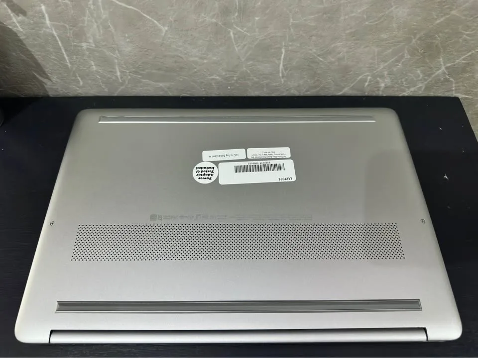 Laptop HP Touch i5 11 Generacion - foto 2