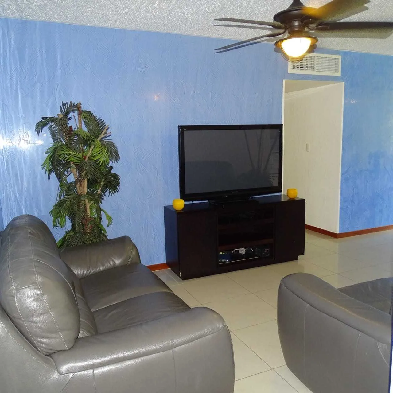 Se vende precioso apartamento en Jacó - foto 3