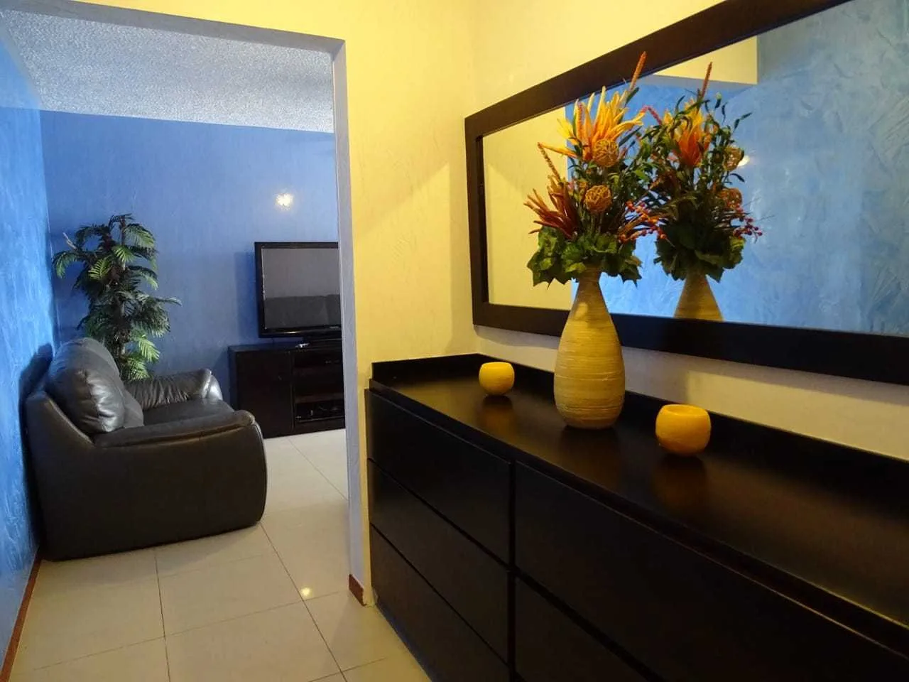 Se vende precioso apartamento en Jacó - foto 2