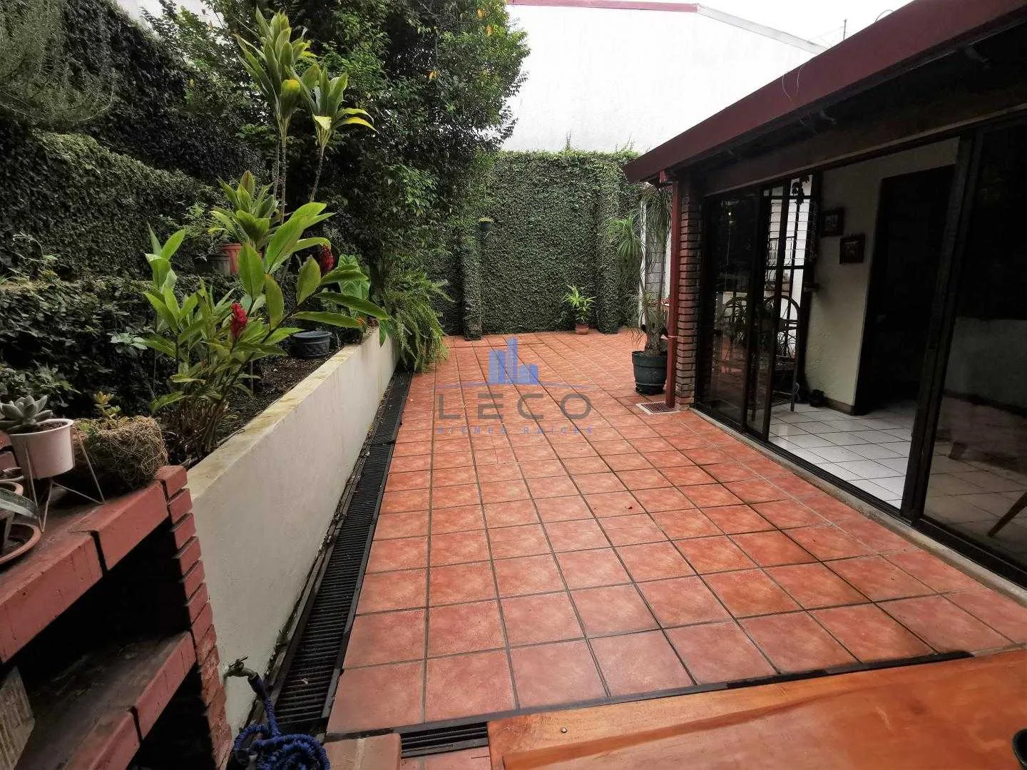 Venta Casa  La Guaria San José Moravia San Vicente - foto 4