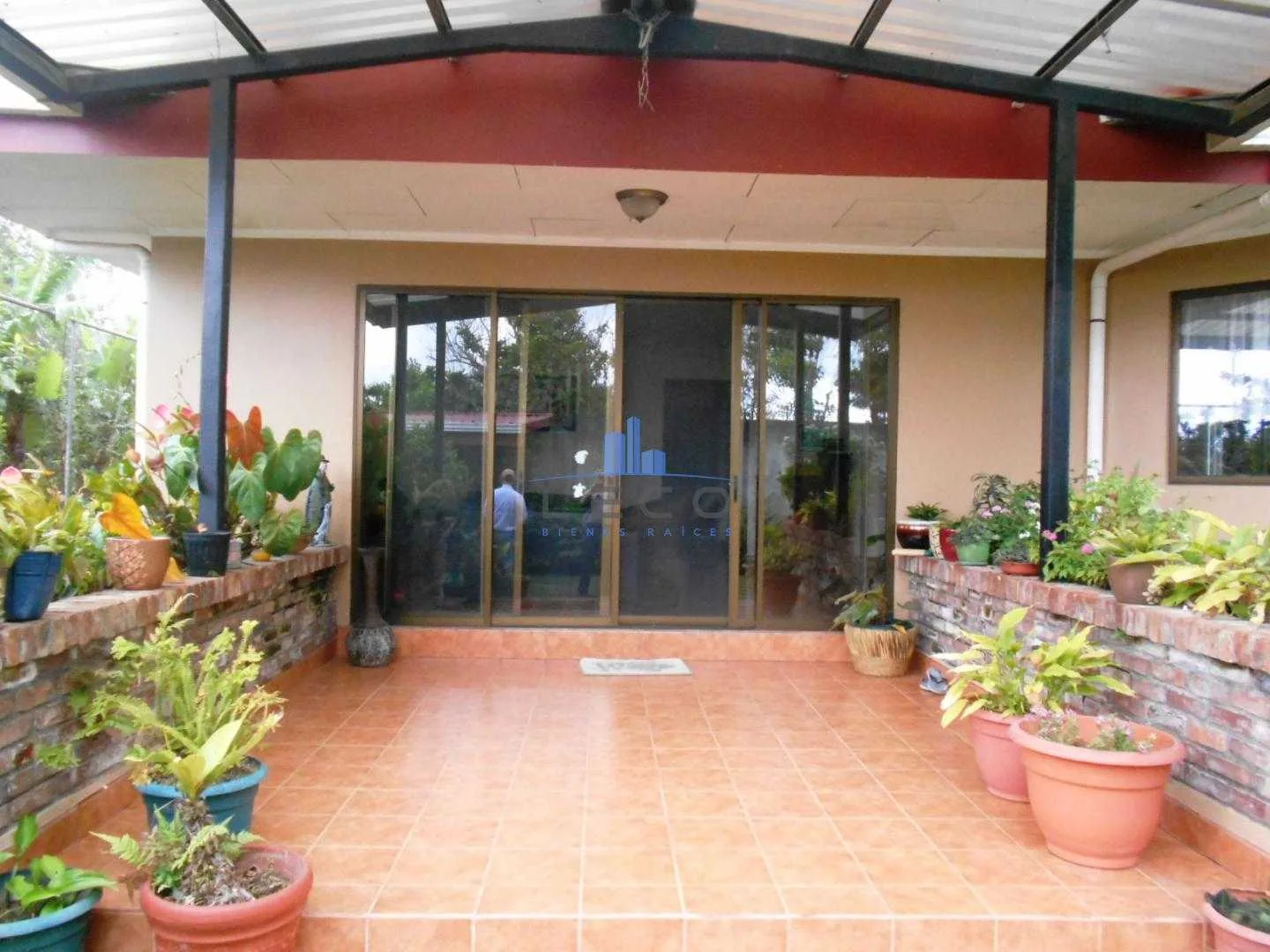 Venta Casa 2 Plantas Residencial Cerrado Los Sitios Moravia - foto 4