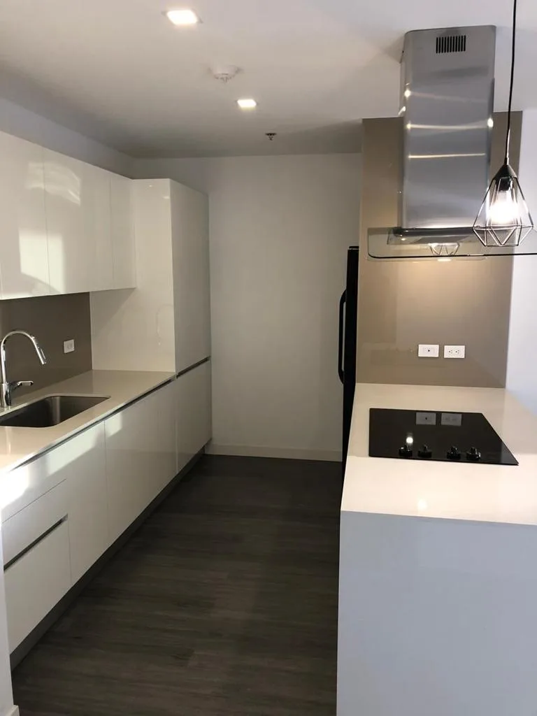 APARTAMENTO EN ESCAZU EN ALQUILER