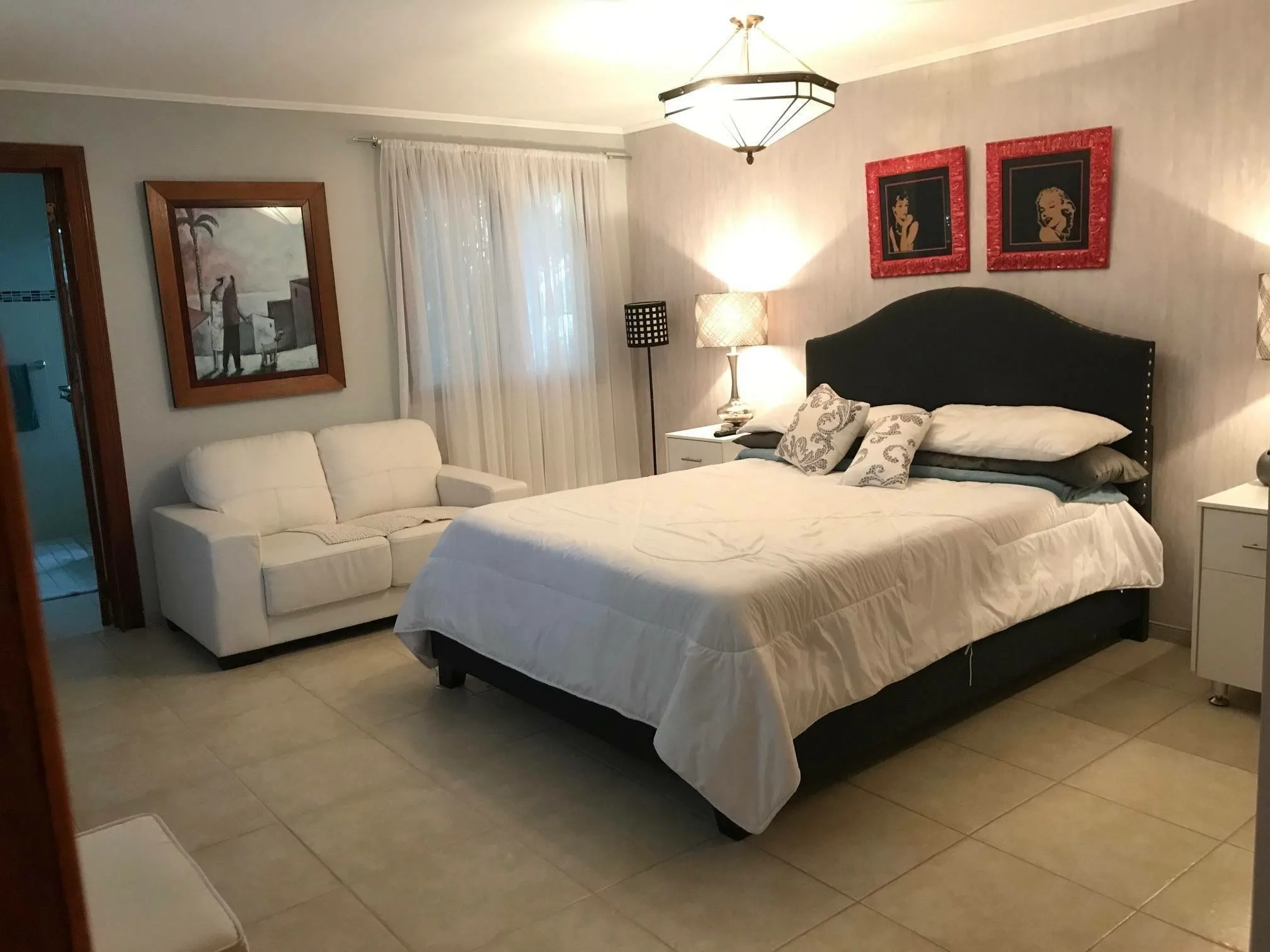 VENTA DE CASA EN ESCAZU, BELLO HORIZONTE