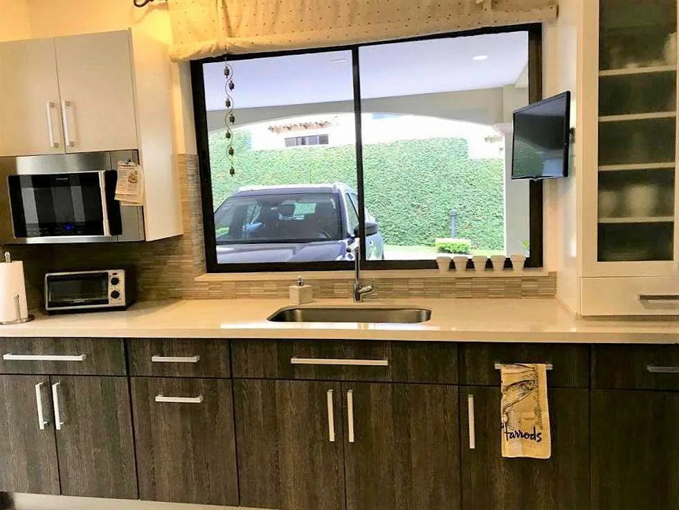 Casa En Venta En Condominio San Rafael De Escazú Cerca Del Centro Comercial La Paco. - foto 3