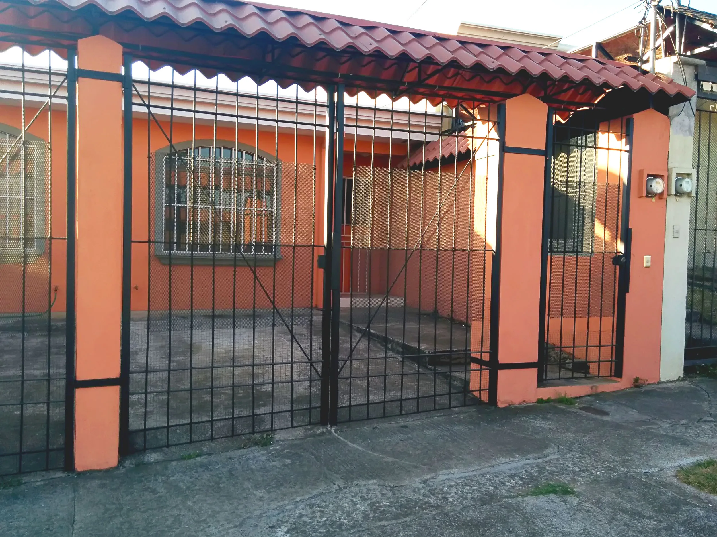 ALQUILER DE APARTAMENTO EN ALAJUELA