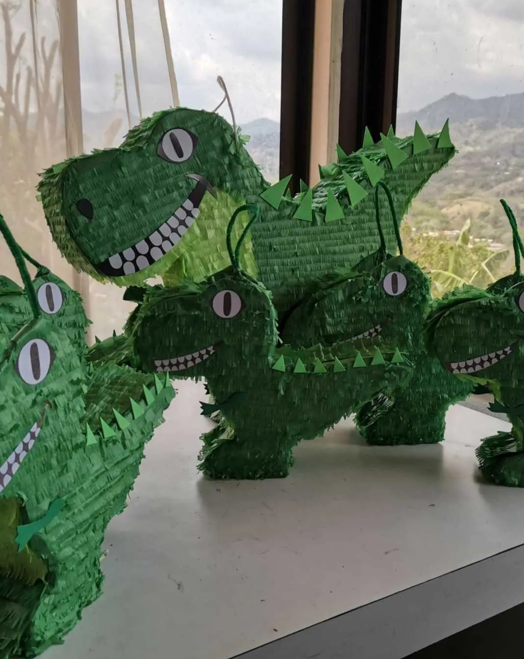 PIÑATAS Y BOLSITAS MIVE - foto 4