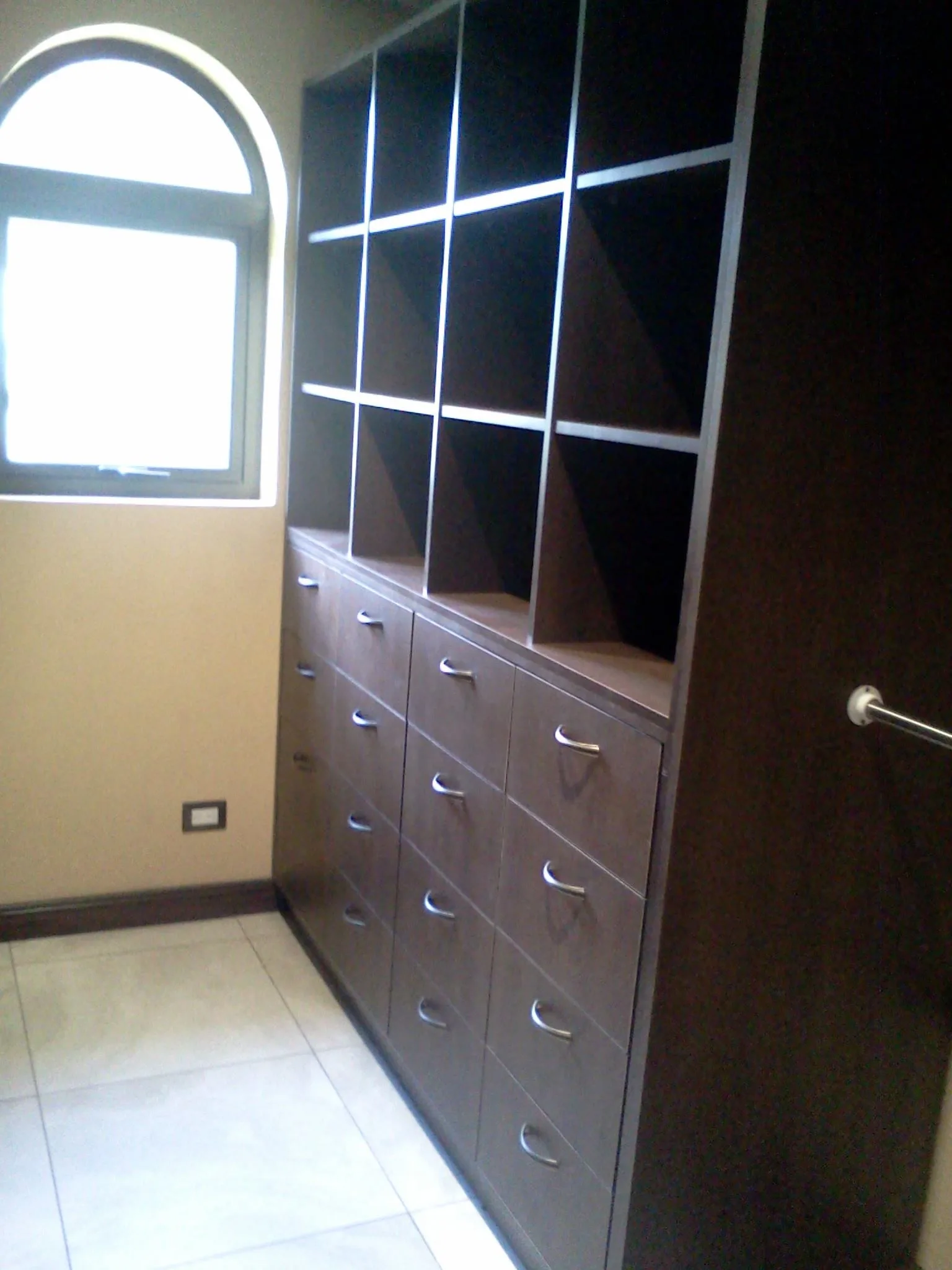Transforma tu hogar con nuestros modernos closets!