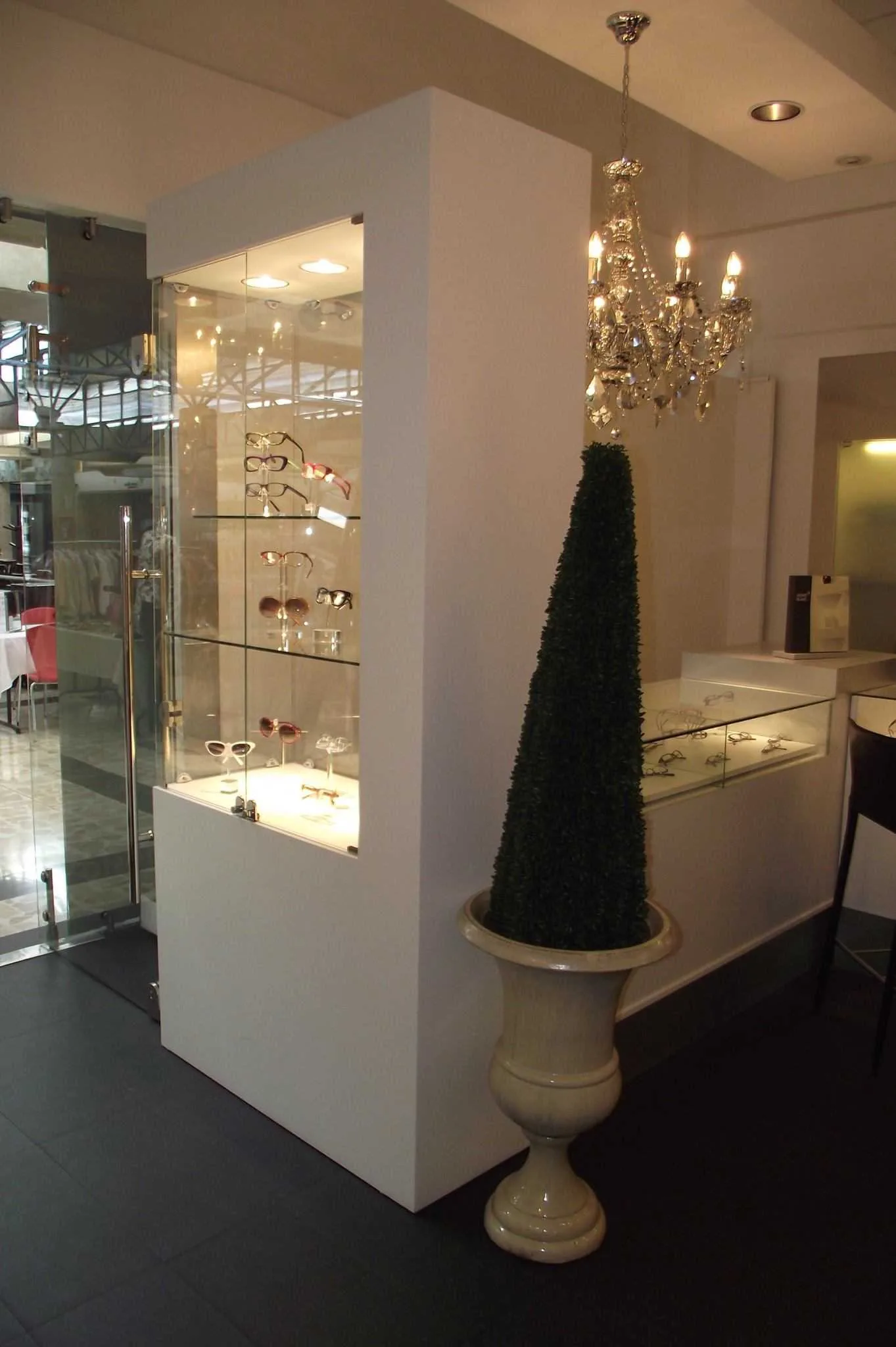 Hermoso y elegante  mueble mostrador para darle untoque de elegancia a tu negocio - foto 2