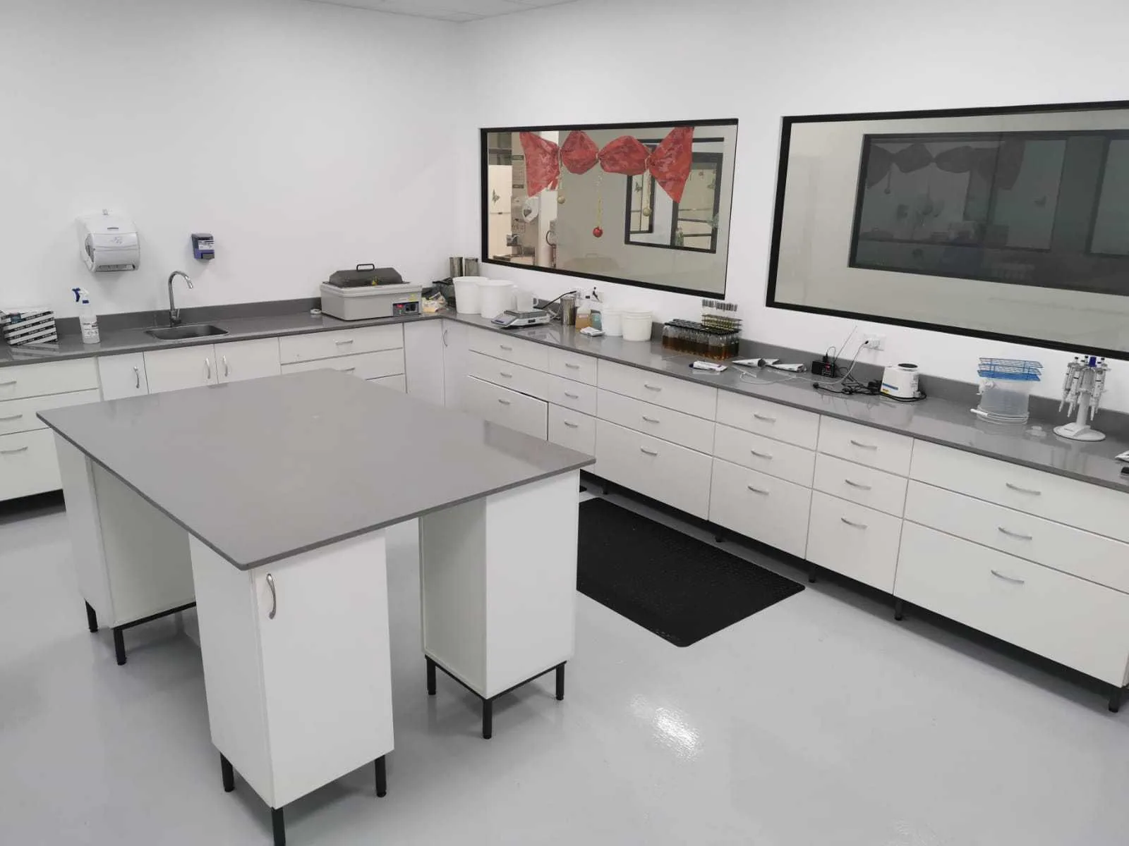 Se Fabrican Muebles Para Clinicas Dentistas Hechos a la Medida - foto 4