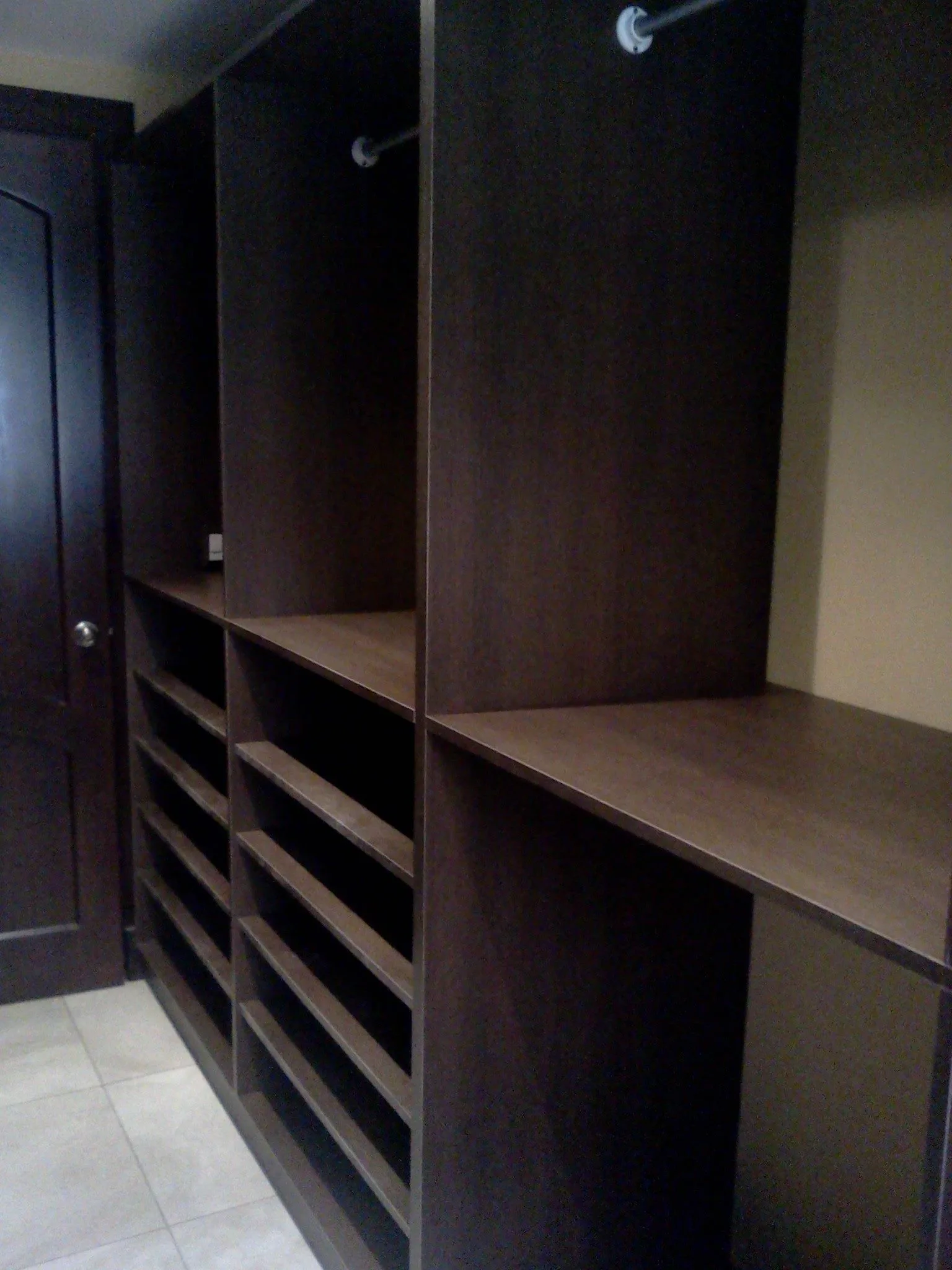 Hermosos Walking Closet