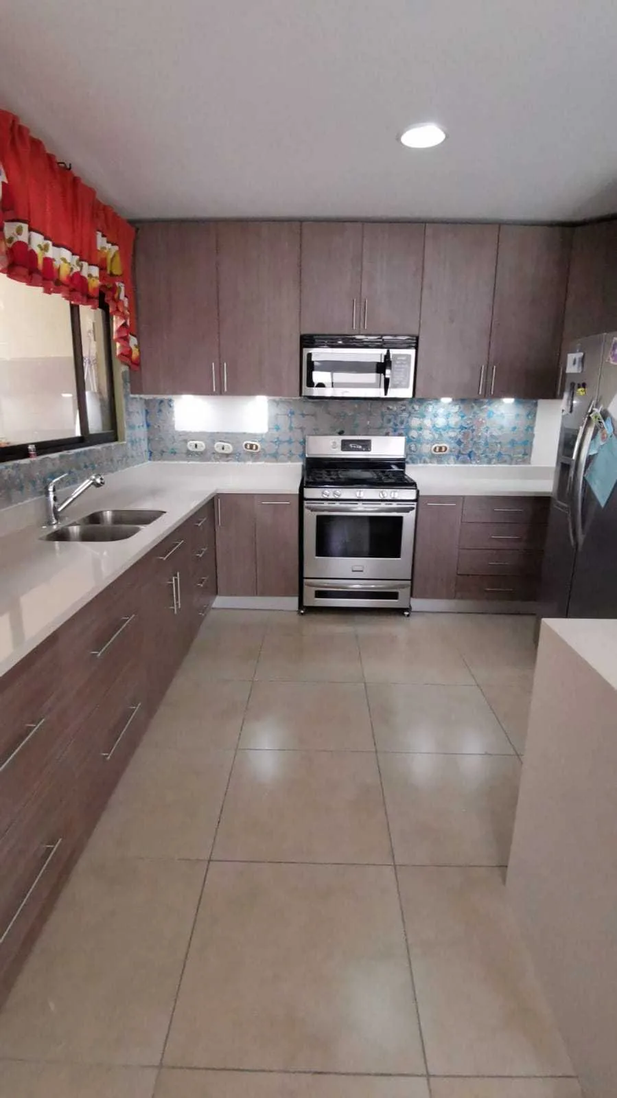 Se Vende Hermoso mueble de Cocina - foto 2