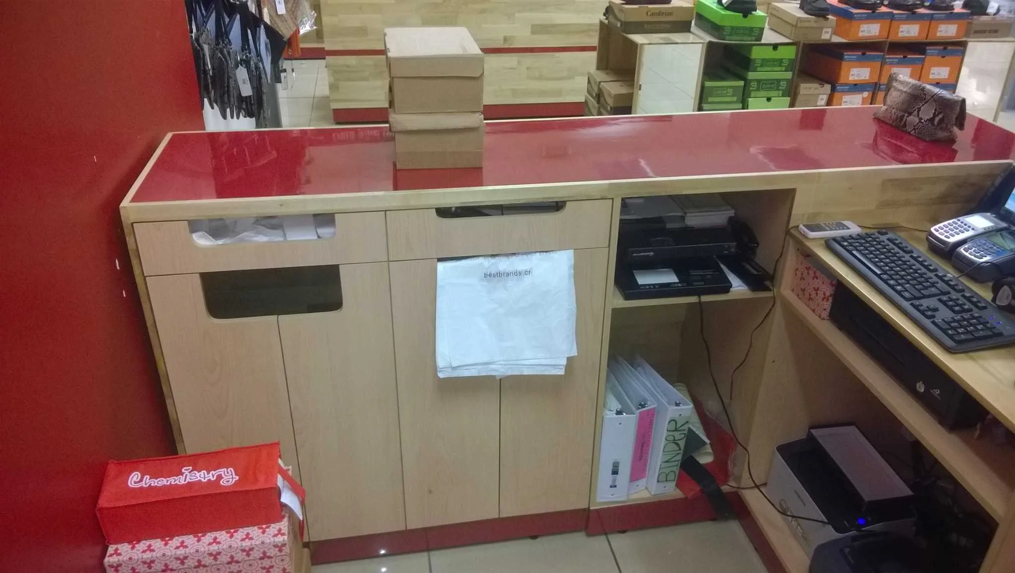 Modernois muebles para negocios - foto 2
