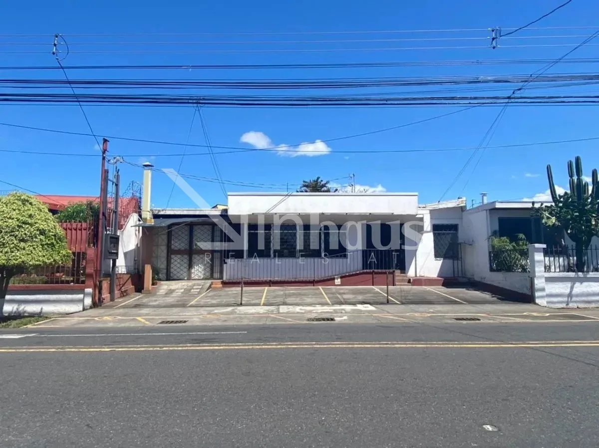 Venta de propiedad uso mixto - Sabanilla