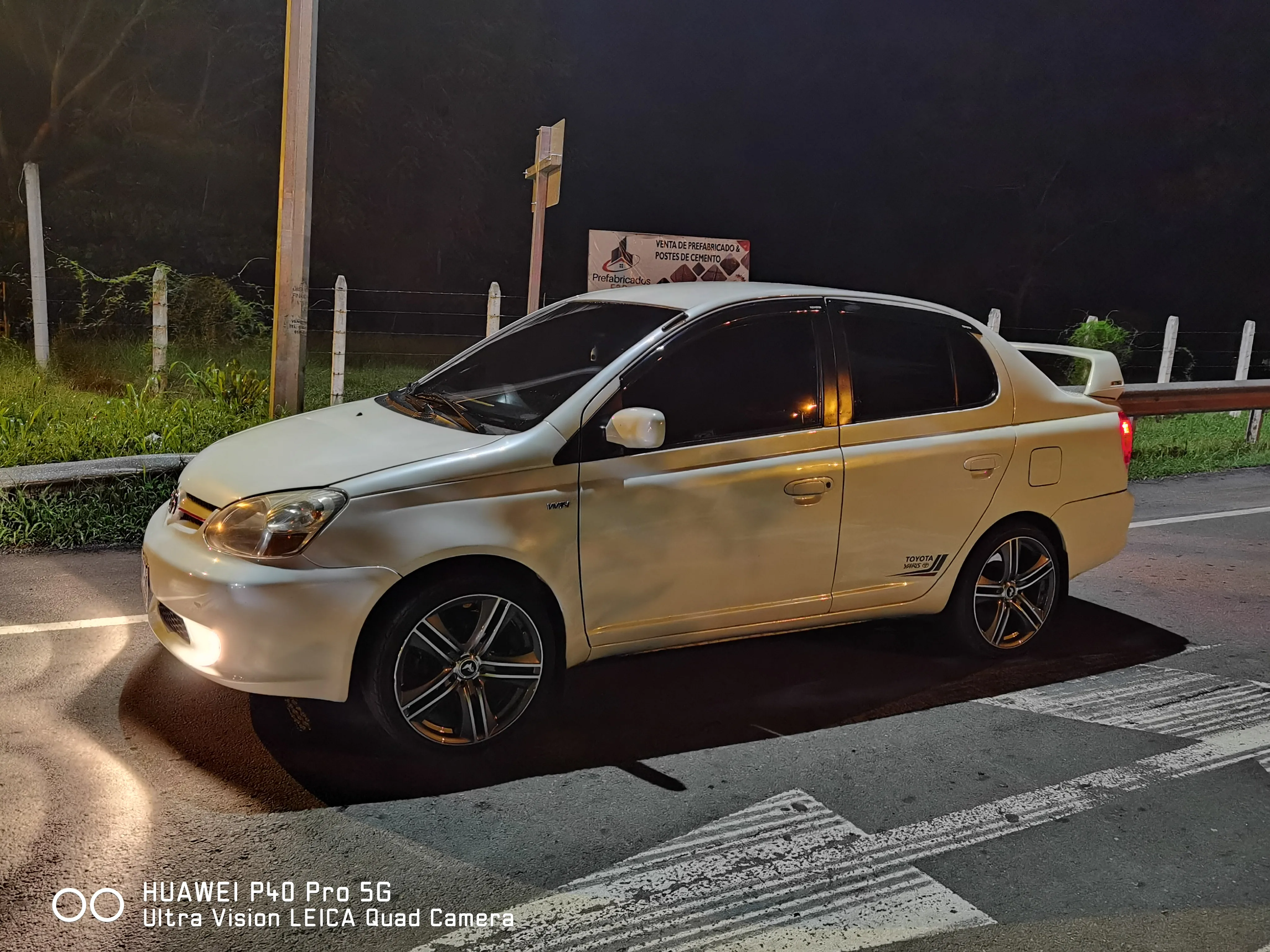 TOYOTA YARIS 2005 AROS 17 FULL EXTRAS