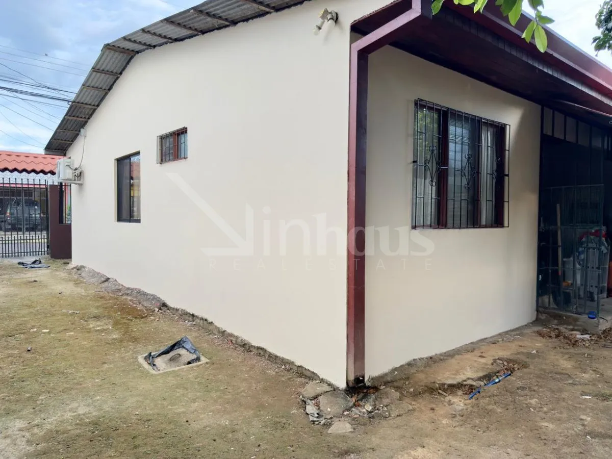 Residencia en venta, en excelente ubicación de Liberia - foto 6