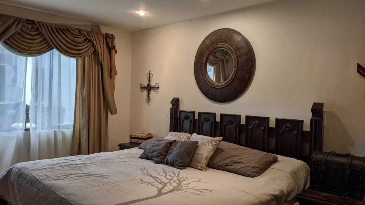 Se Vende Casa en Los Colegios Sur Moravia, San José. - foto 2