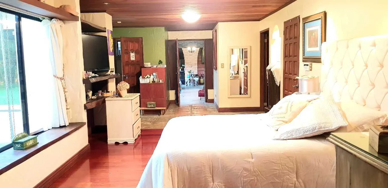 Se Vende Casa en San Rafael de Heredia - foto 6