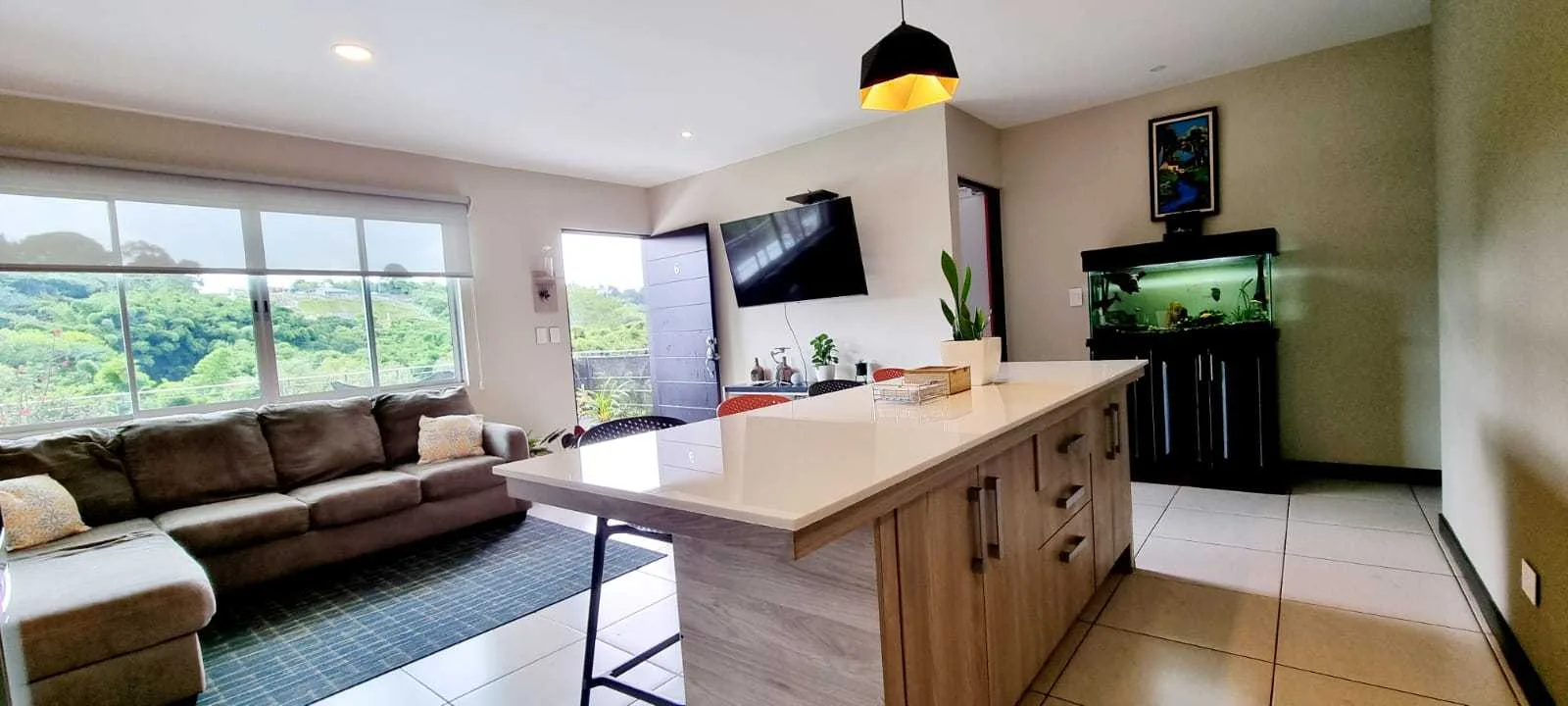 Se Vende Apartamento Moravia, Saint Clare, San José. - foto 2
