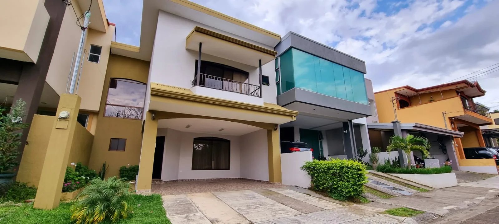Se Vende Casa en San Antonio de Coronado, San José.