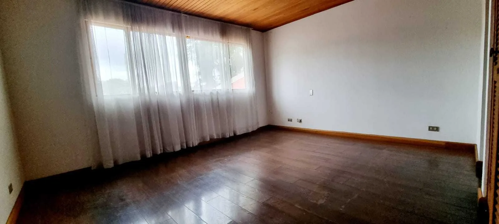 Se Vende Casa en Guayabos de Curridabat, San José. - foto 5