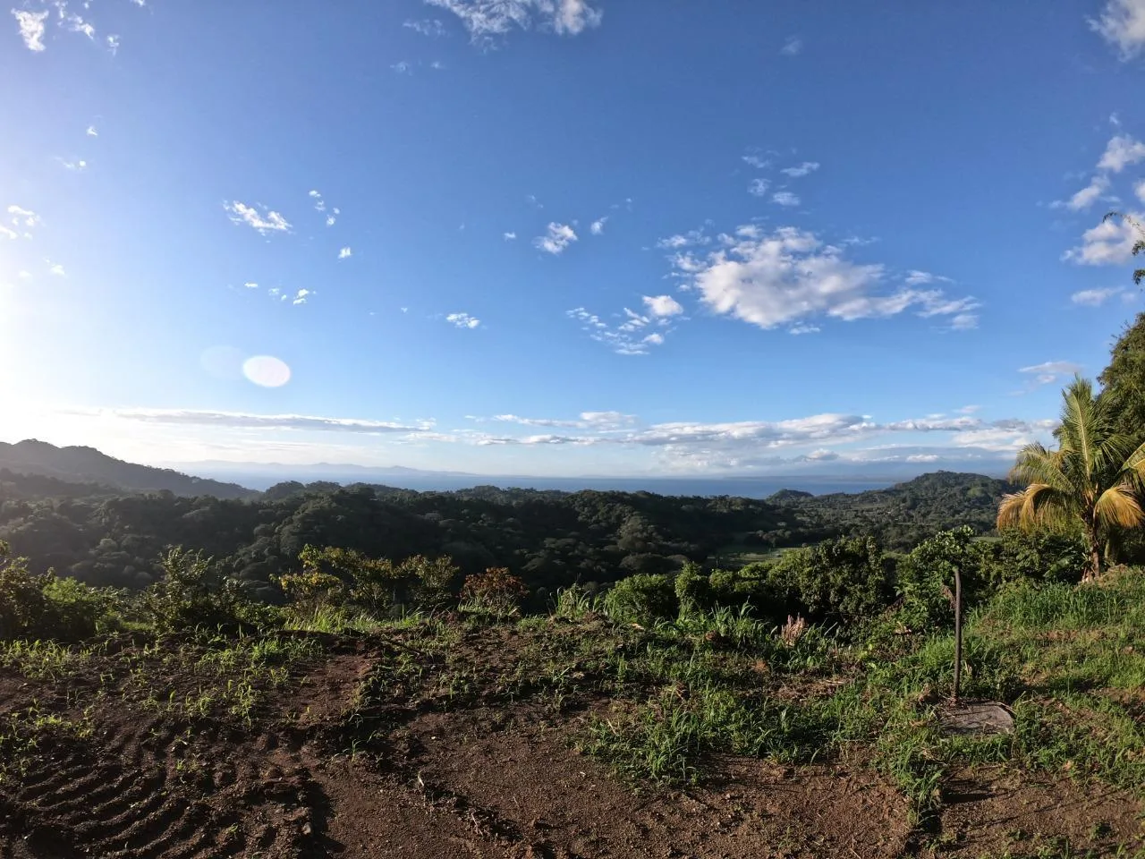 Se Vende Finca en Garabito, Jaco, Puntarenas.