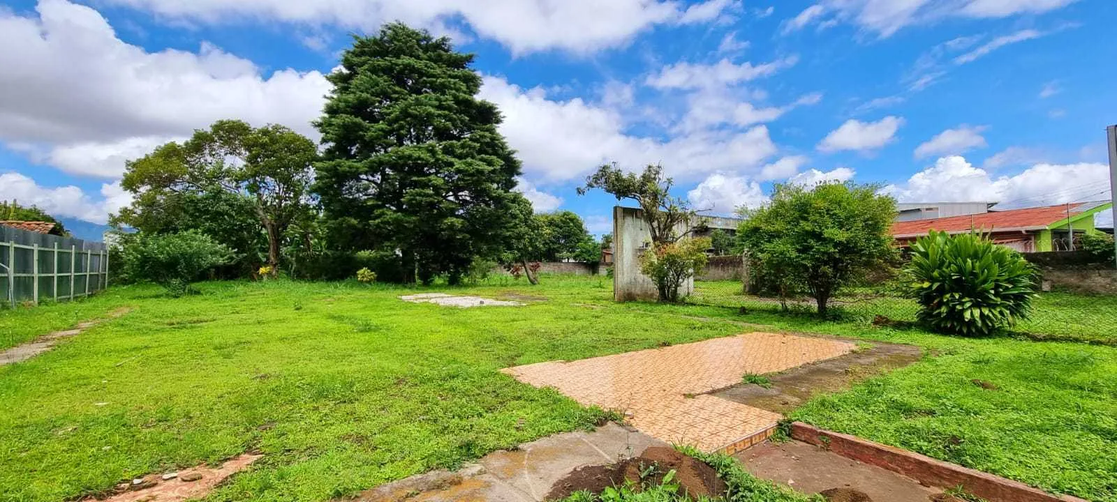 Se Vende Lote en Llorente de Tibás, San José. - foto 2