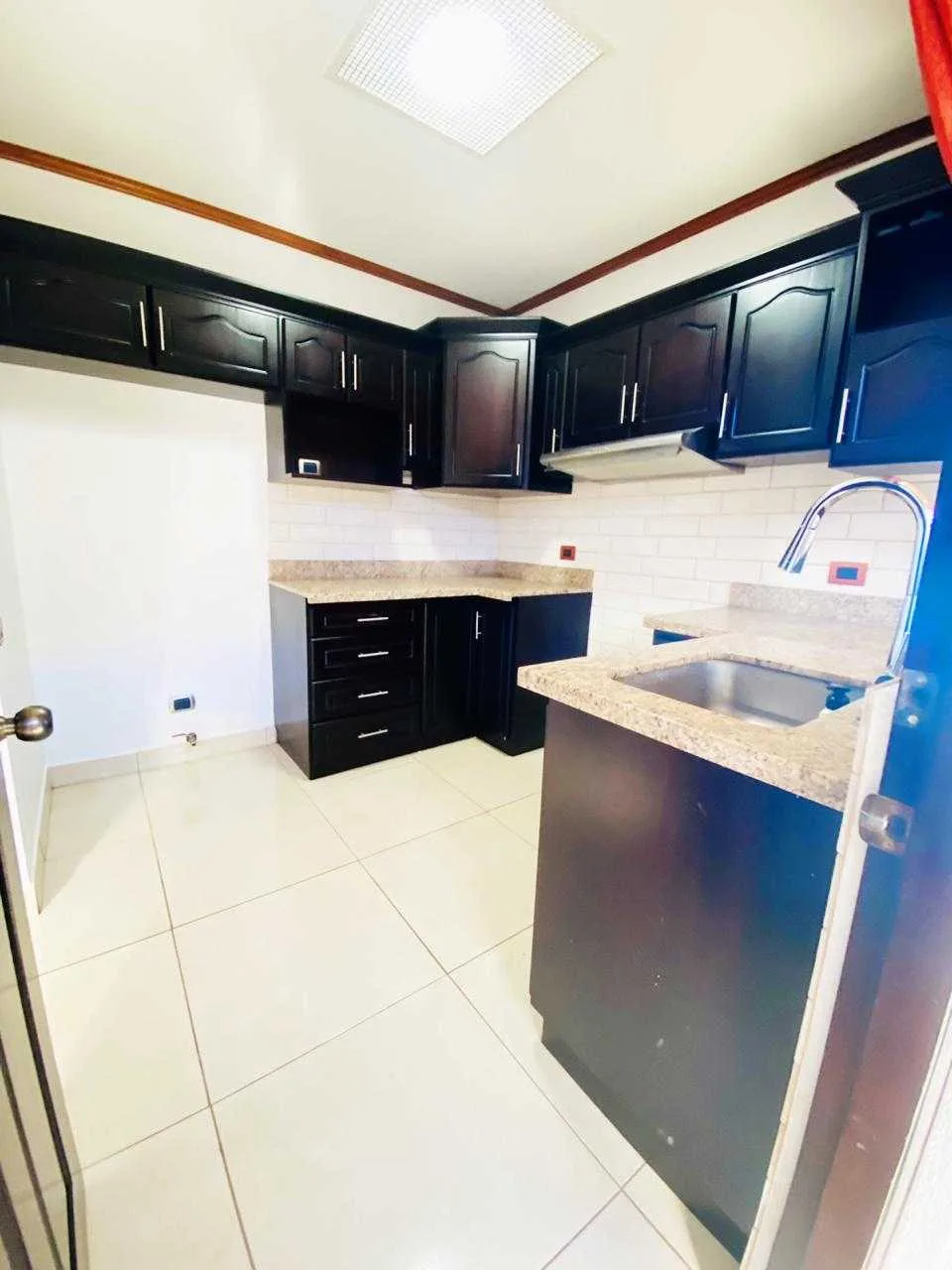 Se Vende Casa en Santo Domingo de Heredia - foto 5