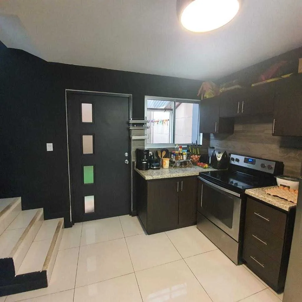 Se Vende Casa en San Rafael de Montes de Oca, San José. - foto 3