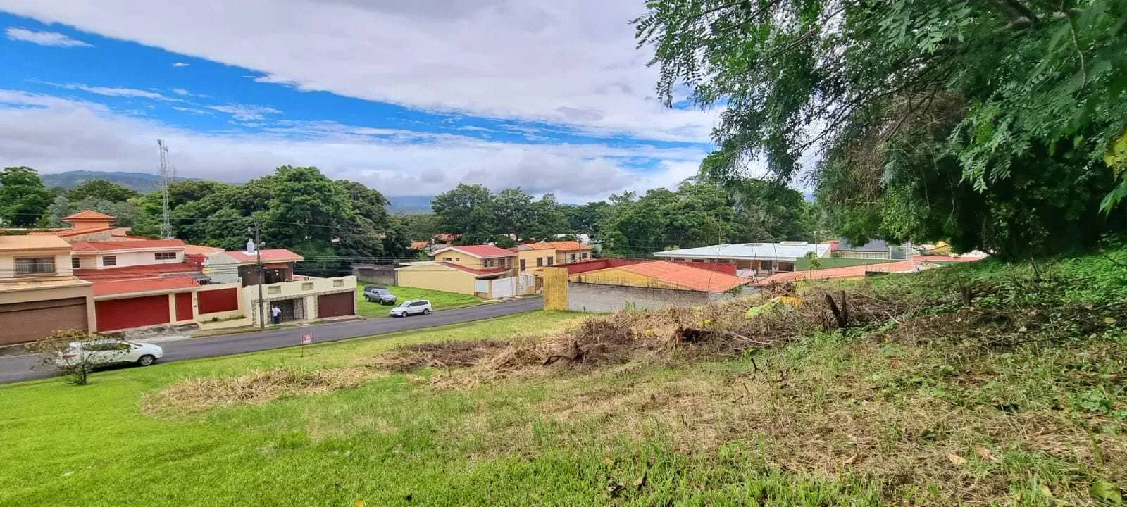 Se Vende Lote en Pinares de Curridabat, San José - foto 5