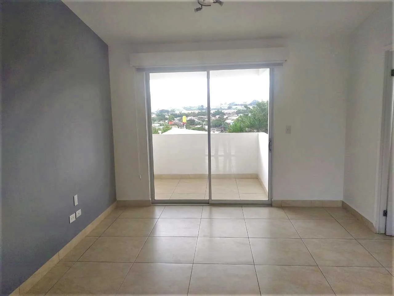 Se Vende Casa en Condominio, Curridabat, San José. - foto 6