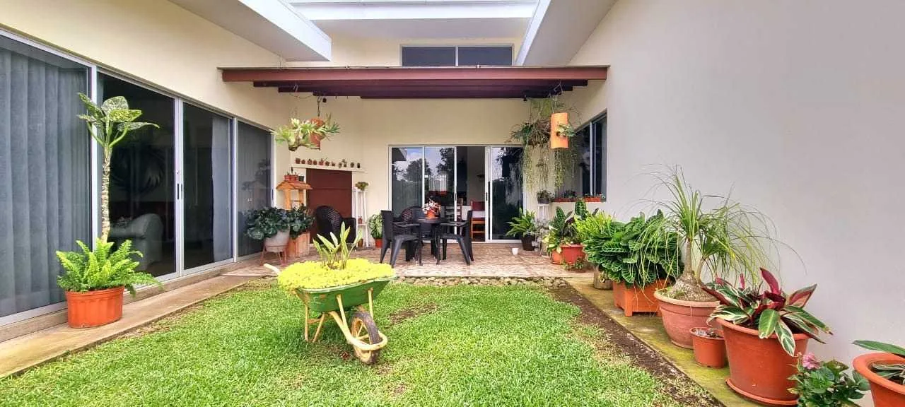 Se Vende Casa en San Josecito de San Isidro, Heredia. - foto 5