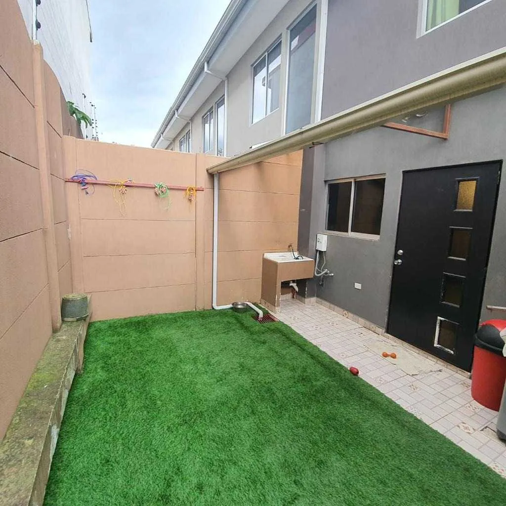 Se Vende Casa en San Rafael de Montes de Oca, San José. - foto 5