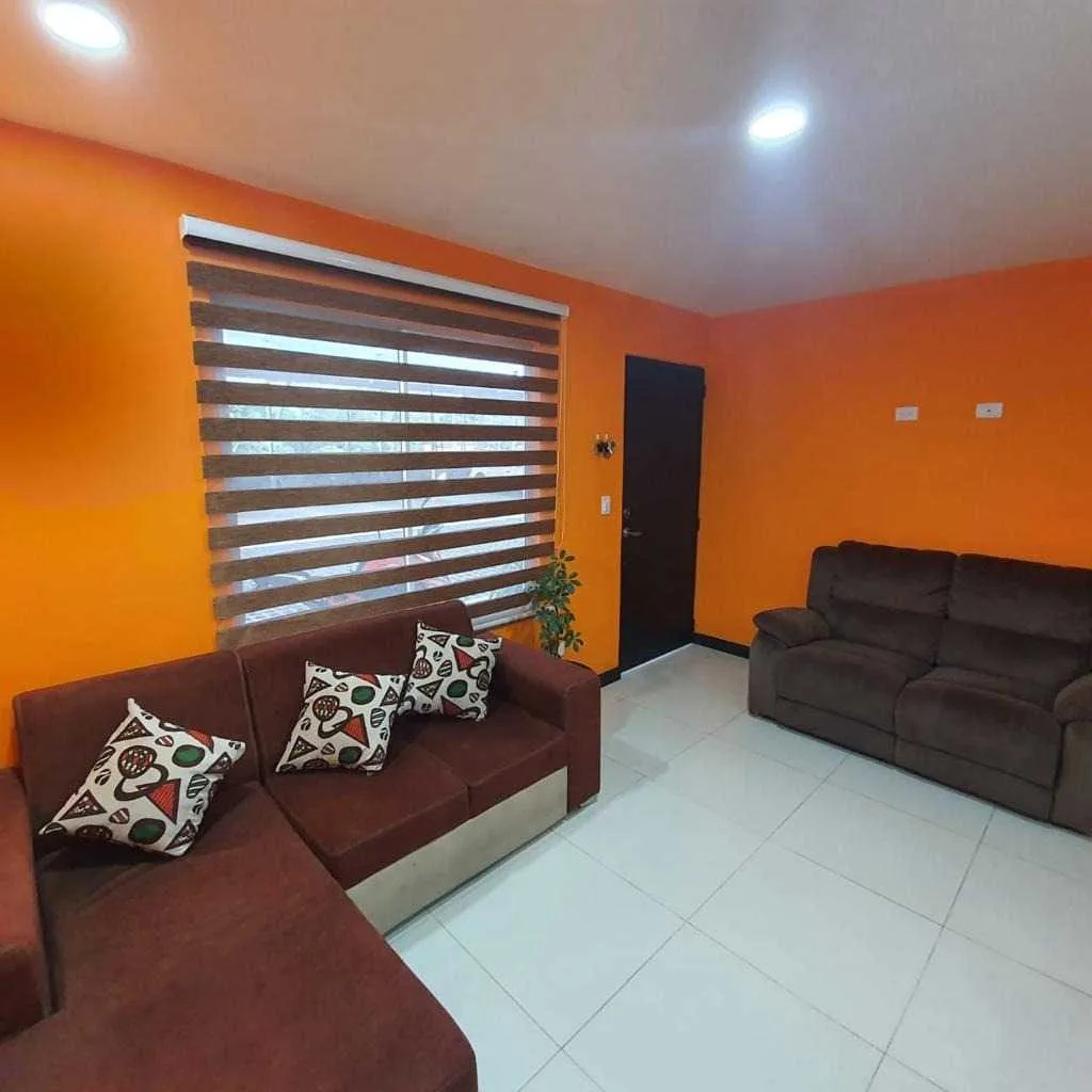 Se Vende Casa en San Rafael de Montes de Oca, San José. - foto 2