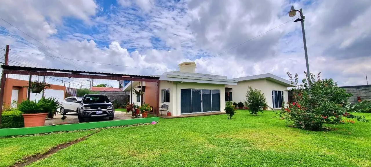 Se Vende Casa en San Josecito de San Isidro, Heredia. - foto 2